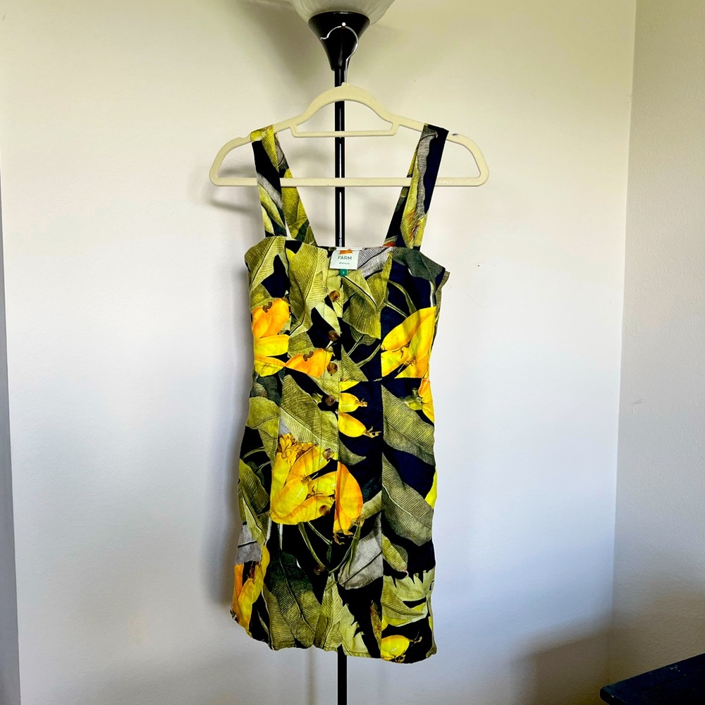 Farm Rio mini dress! In great condition! Size small.